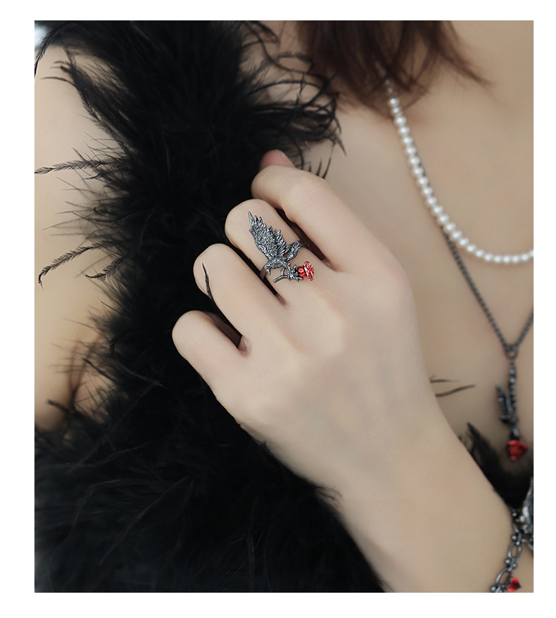 Red Glass Crow Ring – Gothic Crystal Raven Adjustable Ring
