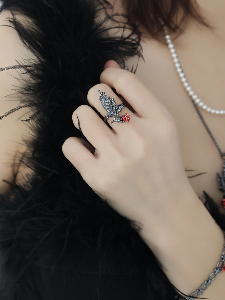 Red Glass Crow Ring – Gothic Crystal Raven Adjustable Ring